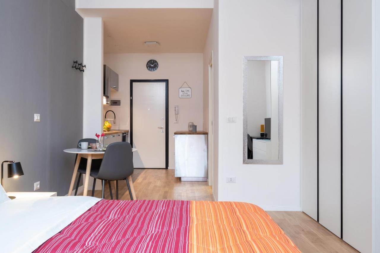 Residence Delle Erbe By Studio Vita Болоня Екстериор снимка